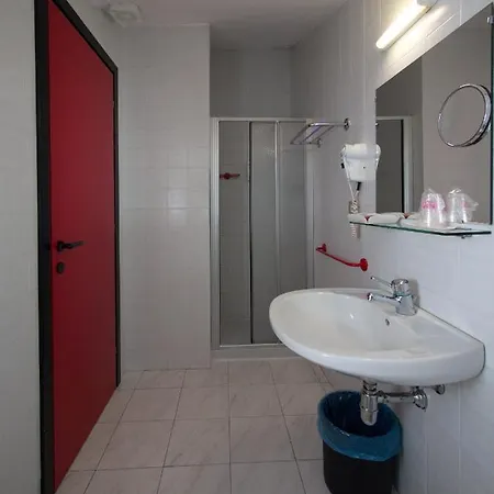 Versailles 3* Colorno