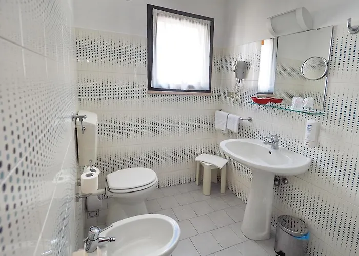 Versailles קולורנו