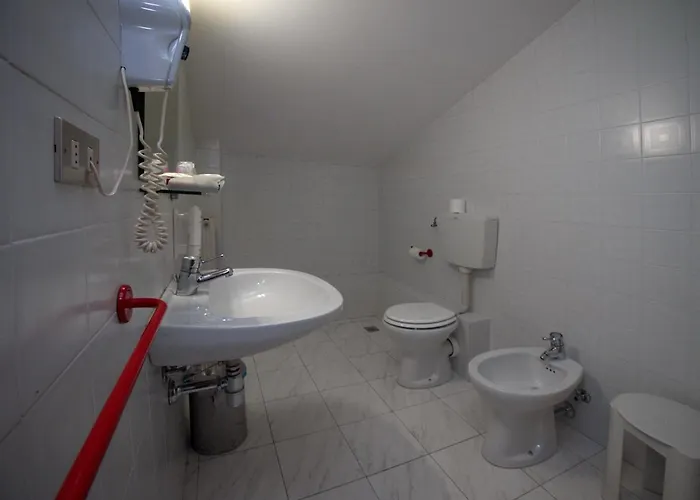 Versailles מלון קולורנו